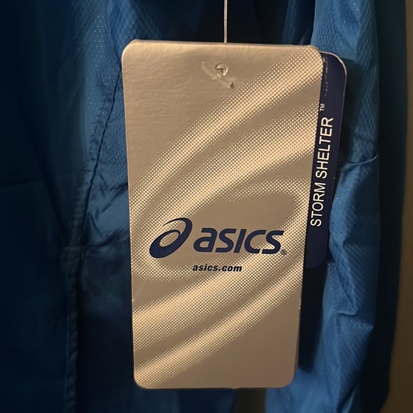 ASICS lightweight jacket - Picture 4 of 5